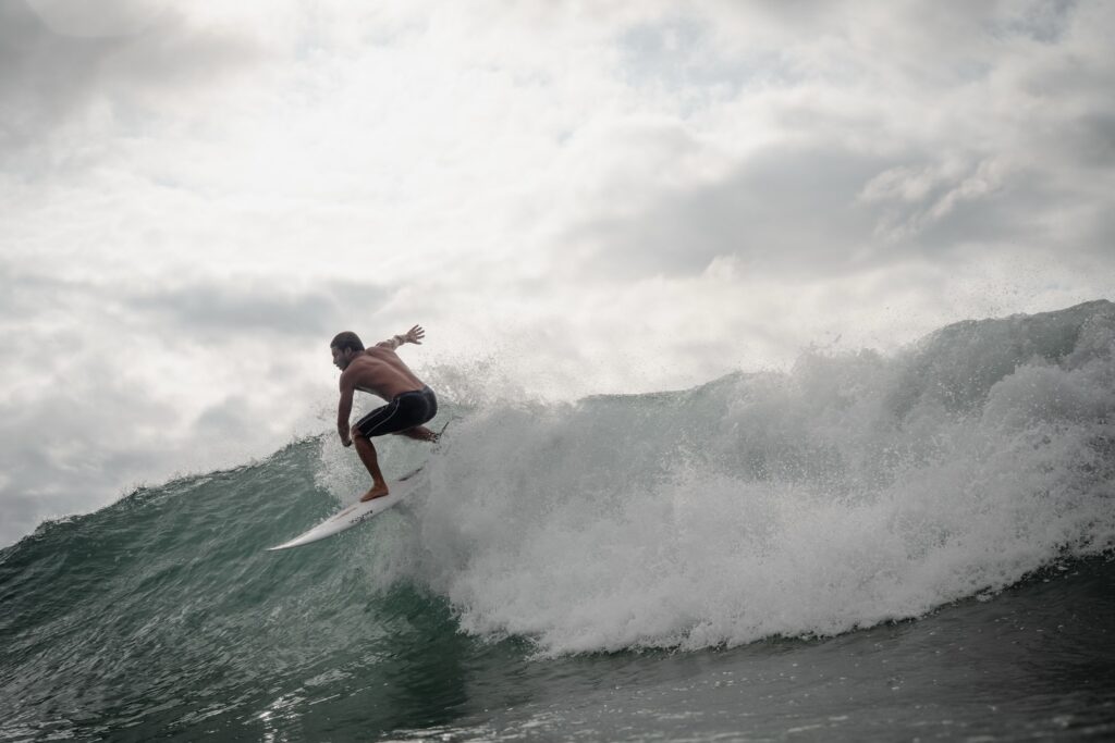 Instagram post from seaoncolors. This post is in position 9.