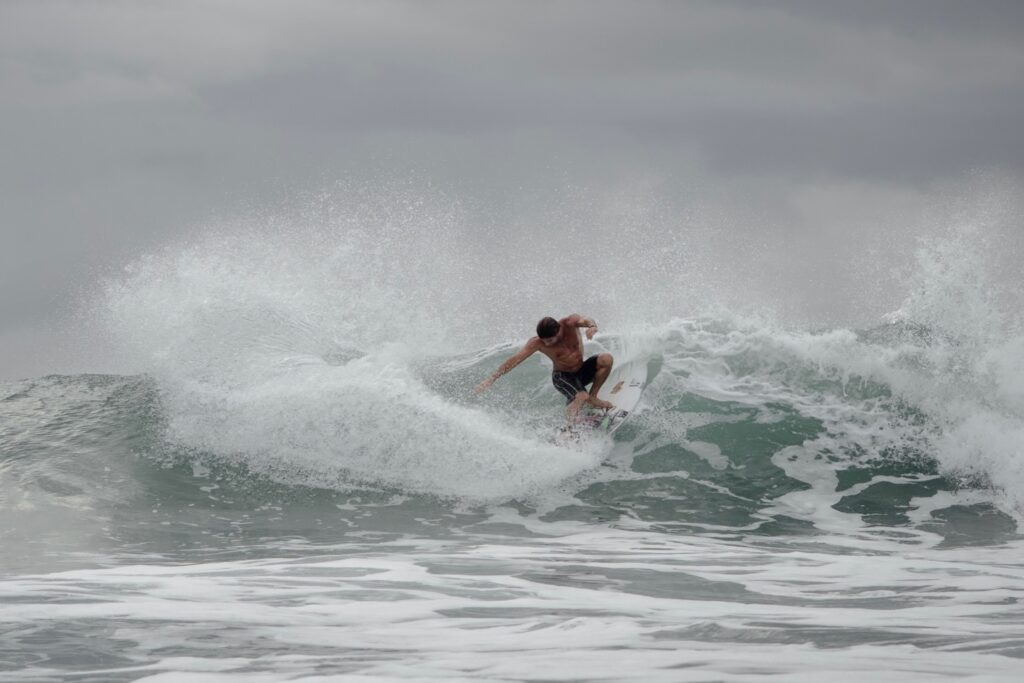 Instagram post from seaoncolors. This post is in position 4.